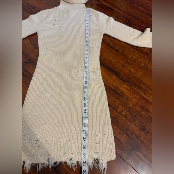 Revolve lovers + friends Keeney wool blend crochet knit distress Dress size xxs - Picture 13 of 15